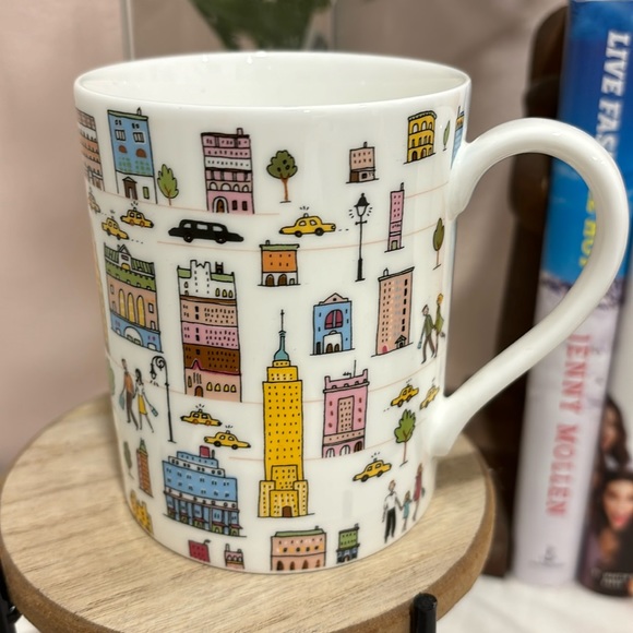 Tiffany & Co. Other - Tiffany & Co. 5th Avenue New York City Landmark Shopping Coffee Mug / Tea Cup